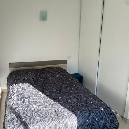 Agreable 2 Pieces En Ville Comme A La Campagne Nice Exterior photo