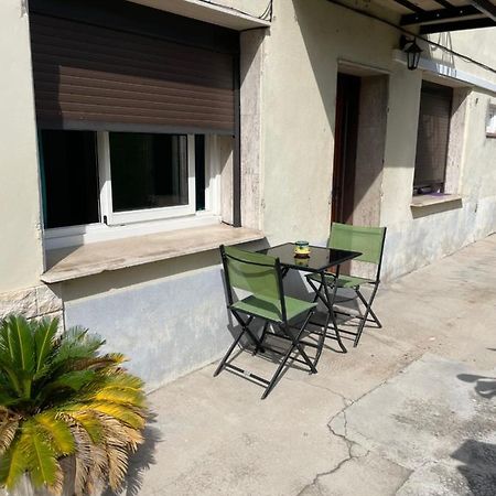 Agreable 2 Pieces En Ville Comme A La Campagne Nice Exterior photo