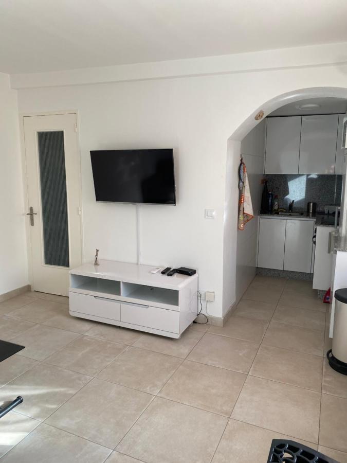 Agreable 2 Pieces En Ville Comme A La Campagne Nice Exterior photo